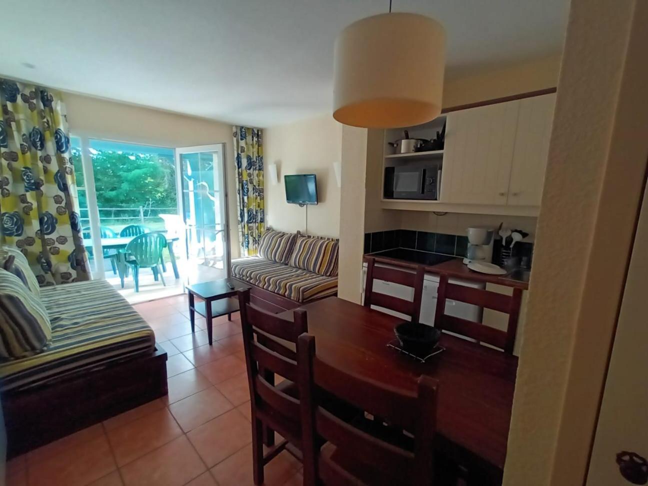 Au Pied De La Dordogne Apartment Argentat Exterior photo